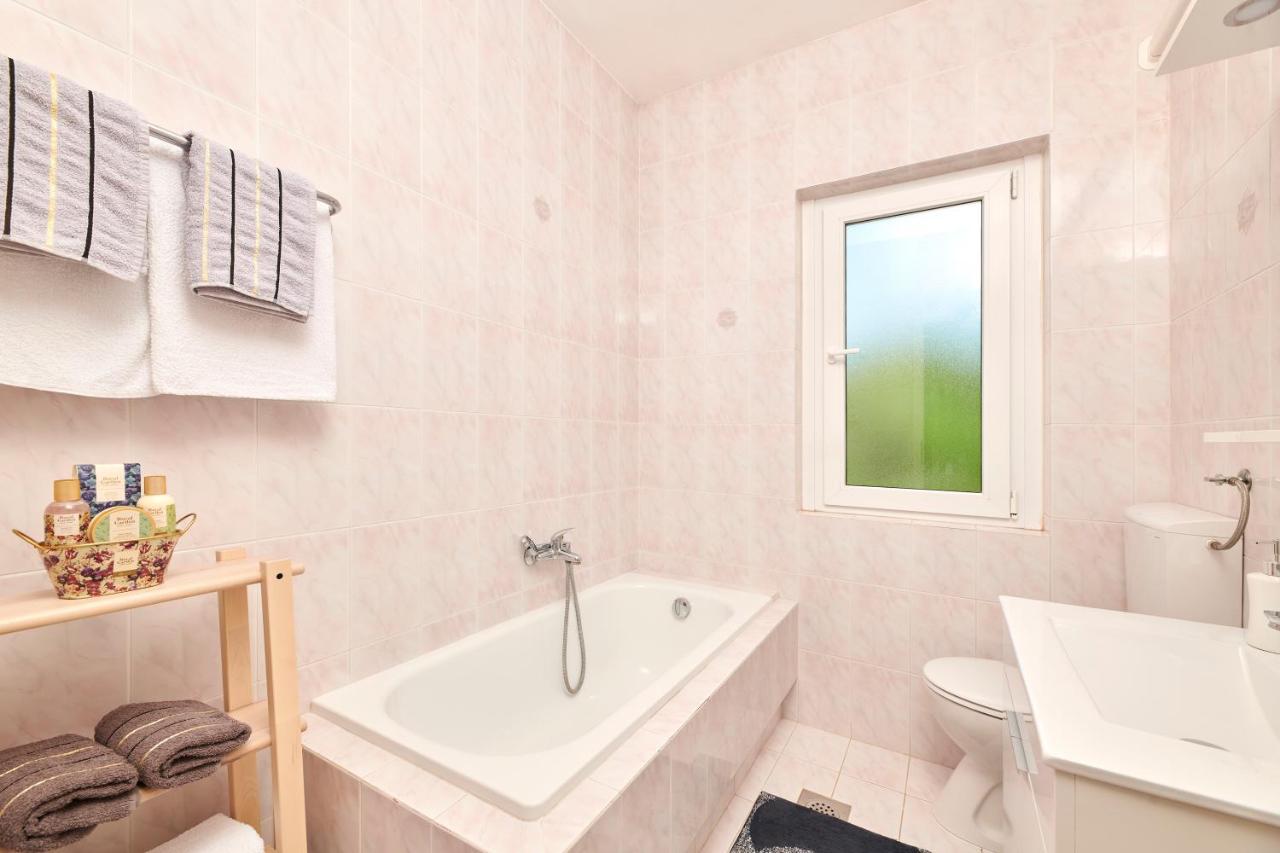 אומאג Belvedere Apartments מראה חיצוני תמונה
