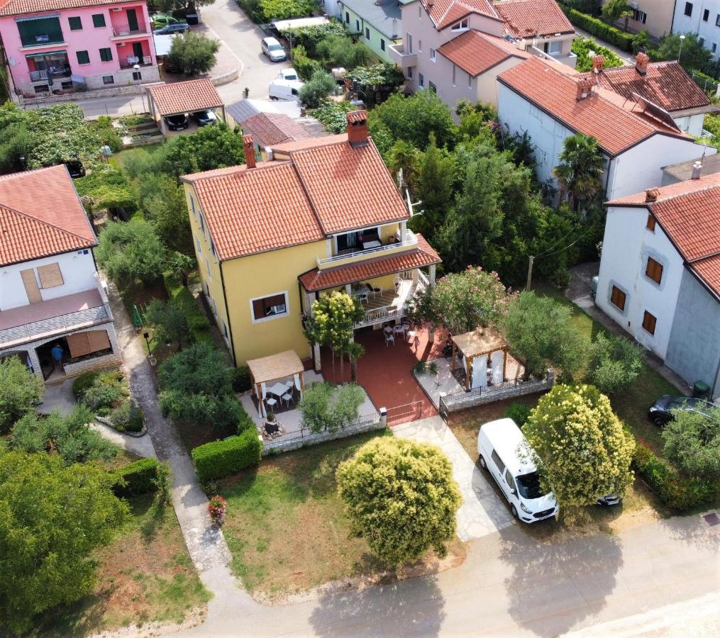 אומאג Belvedere Apartments מראה חיצוני תמונה