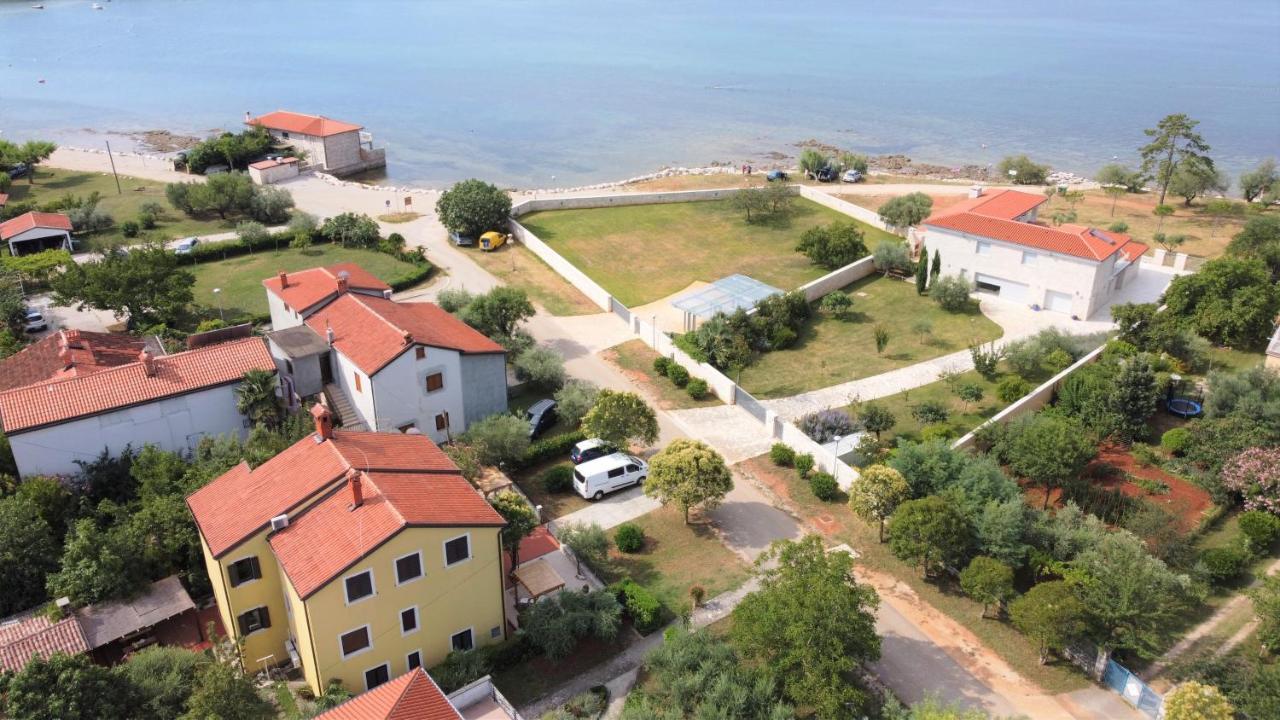 אומאג Belvedere Apartments מראה חיצוני תמונה